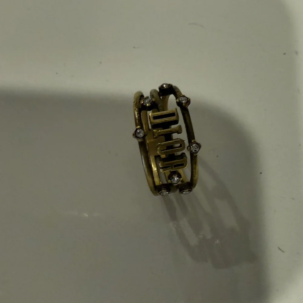 Metal Crystal Revolution Ring 
Dior crystal ring - Picture 4 of 4